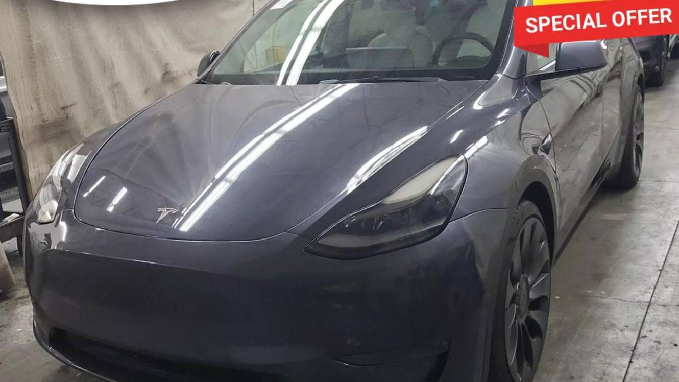 TESLA MODEL Y 2021 5YJYGDEF0MF297913 image